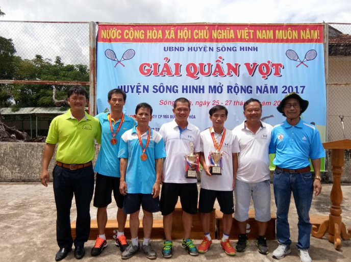 Huyện Krông Năng tham gia Giải quần vợt huyện Sông Hinh mở rộng năm 2017